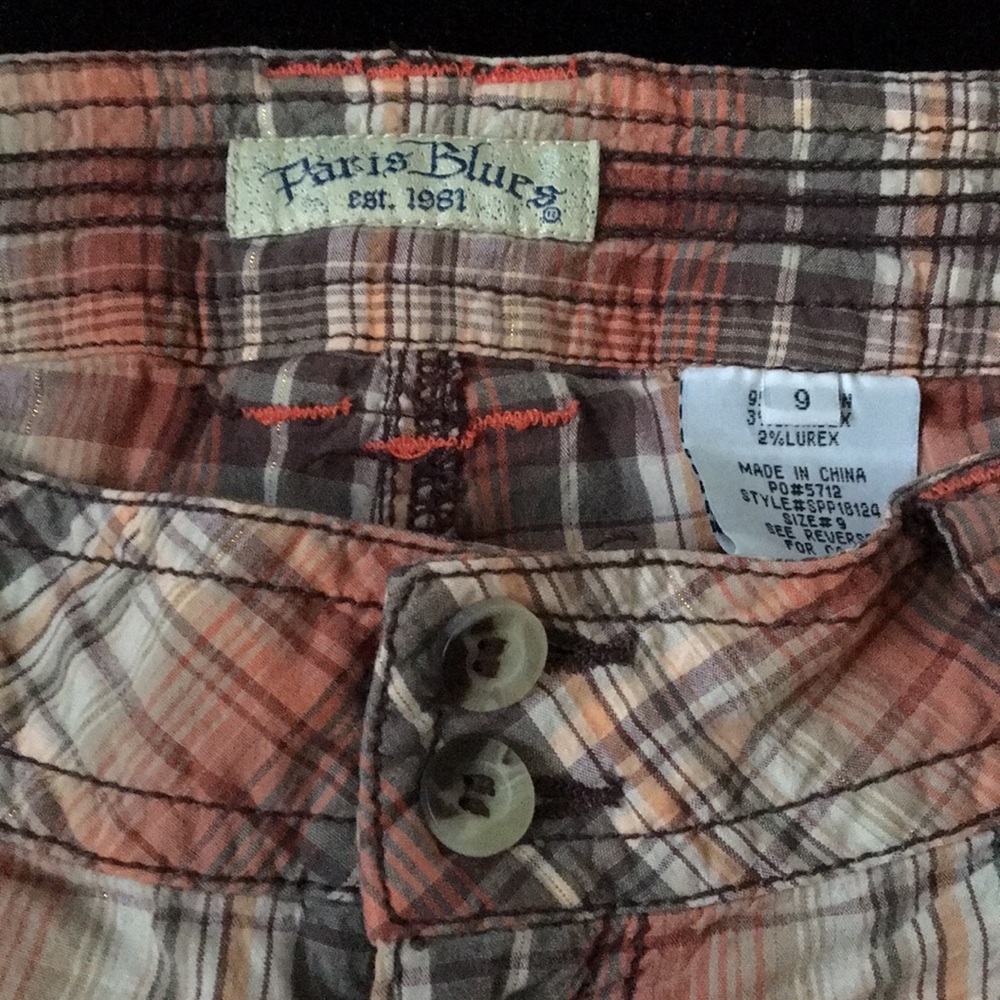 Shorts - Picture 3 of 3